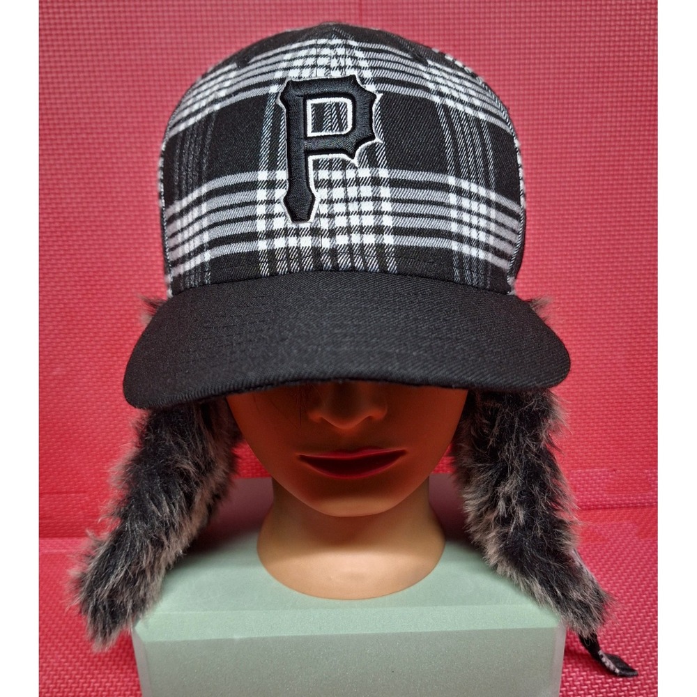 New Era 59Fifty Pittsburgh PIRATES Faux Fur Winter Hat Baseball Cap Size 7 1/4